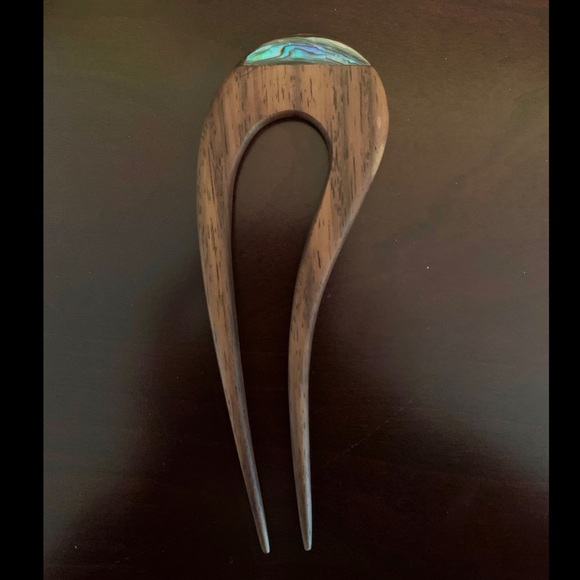 NWOT Hand-Carved Hair Stick - Picture 1 of 2